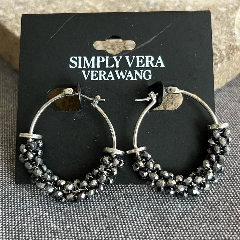 🩶 NWT Simply Vera - Vera Wang - Silver & Black Beaded Hoop Earrings